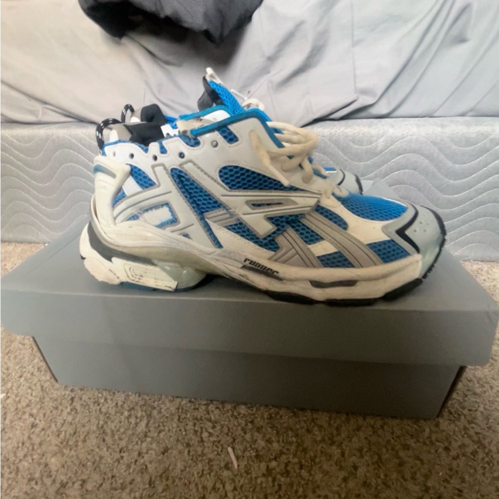 Balenciaga Runners (Blue & White) Size:9